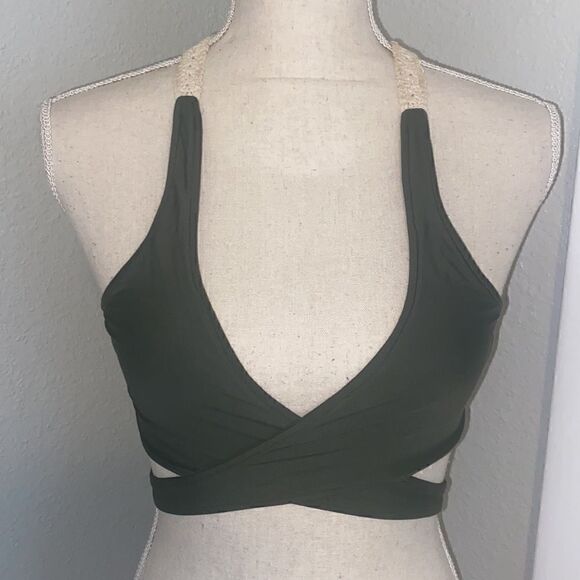 L*space fern Joey crochet wrap top - Picture 3 of 4